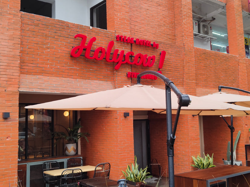 HOLYCOW JAKARTA